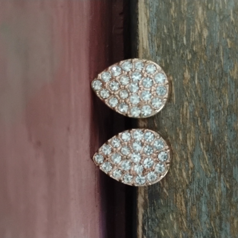 LC Lauren Conrad | vintage-inspired cubic zirconia tear drop earrings
